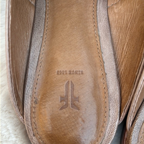 Frye “terri gore” mules size 6.5 - Picture 4 of 10